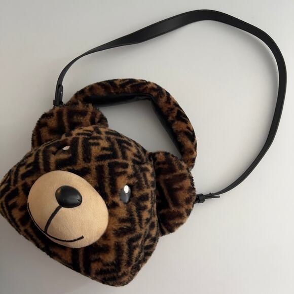 Fendi Shearling Cuty Bear Bag - Picture 8 of 10